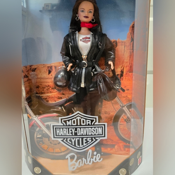Mattel Barbie Collector's Edition Harley Davidson 1998 NIB - Picture 5 of 11